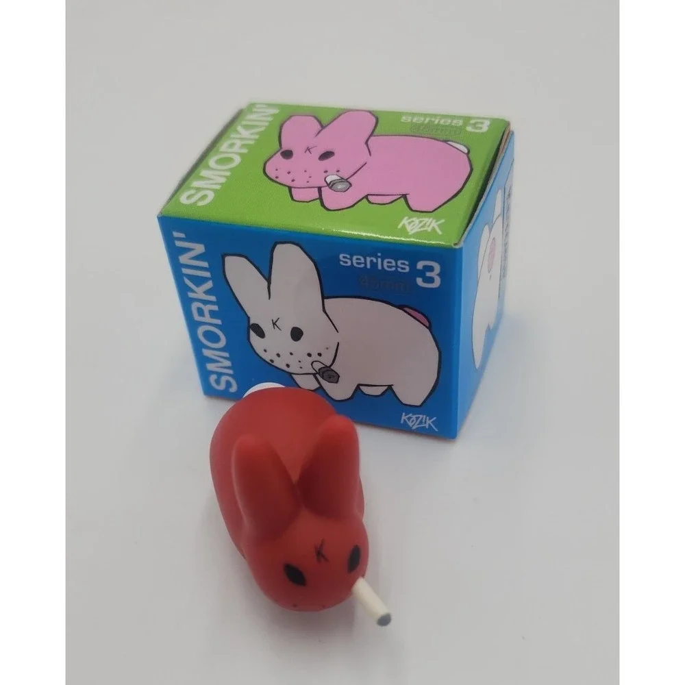 Kidrobot SMORKIN' LABBIT Series 3 KETCHUP Red Mini Vinyl Figure 1.5